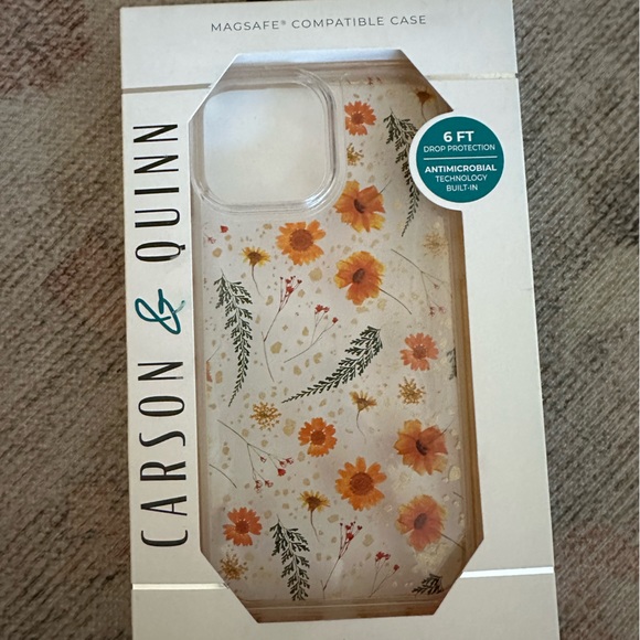 Carson and Quinn floral case iPhone 6.7” iPhone 12 pro max - Picture 1 of 2
